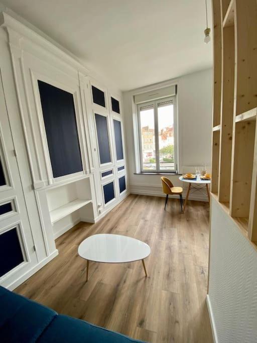 Le Bluemoon, Studio De Charme Refait A Neuf Boulogne-sur-Mer Exteriör bild